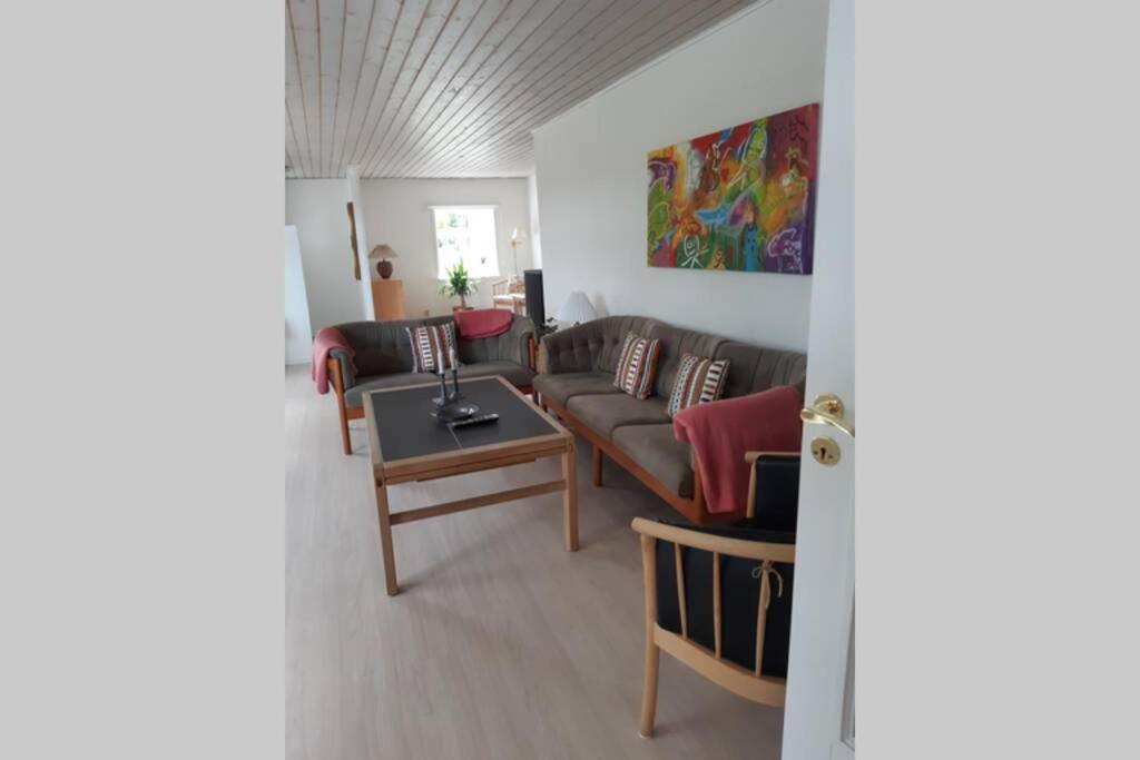 Skont Hus, Med 8 Sovepladser Sæby Zewnętrze zdjęcie